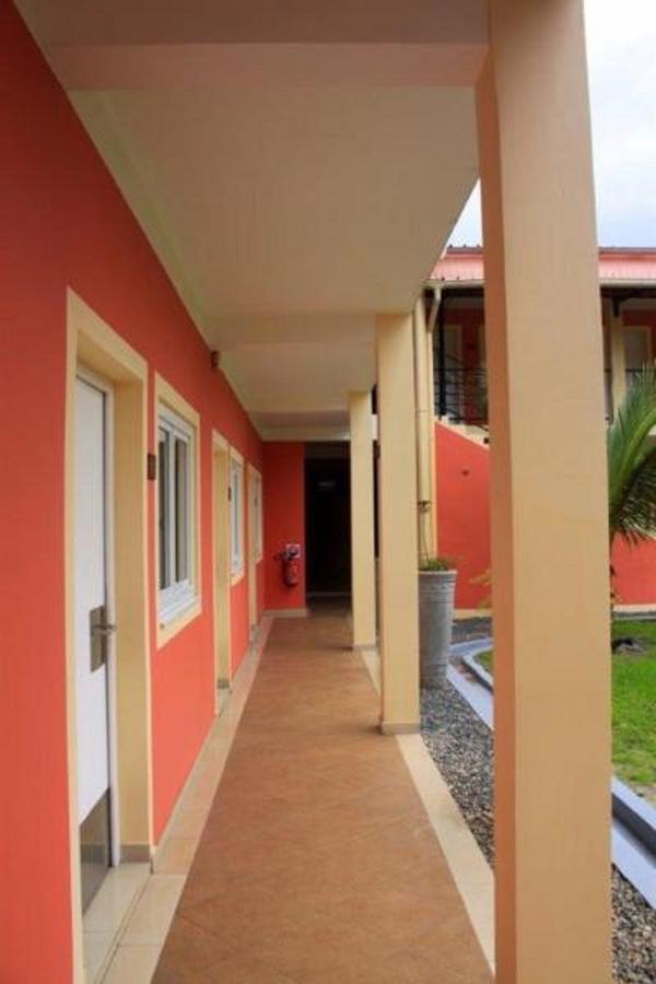 Hotel Chez Jimmy Port-Gentil 外观 照片