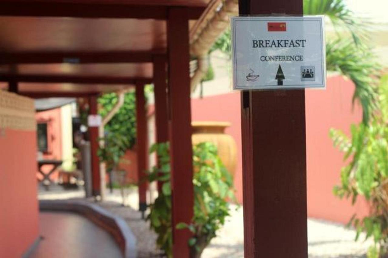 Hotel Chez Jimmy Port-Gentil 外观 照片